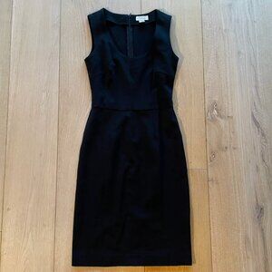 Ultra-flattering Barney's little black dress! 36, or XS